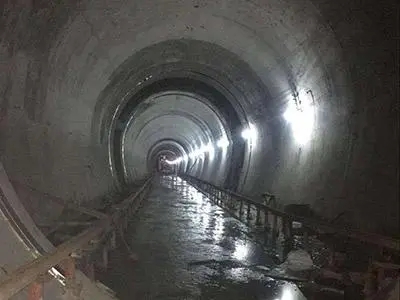 隧道堵漏施工过程中需要注意的安全事项介绍？